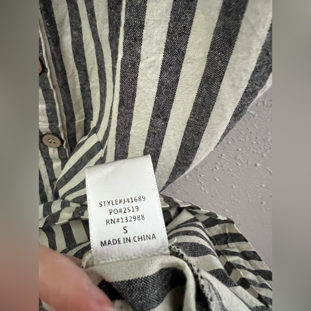 Striped Button Down Detailed Dress Size Small New - Picture 7 of 7